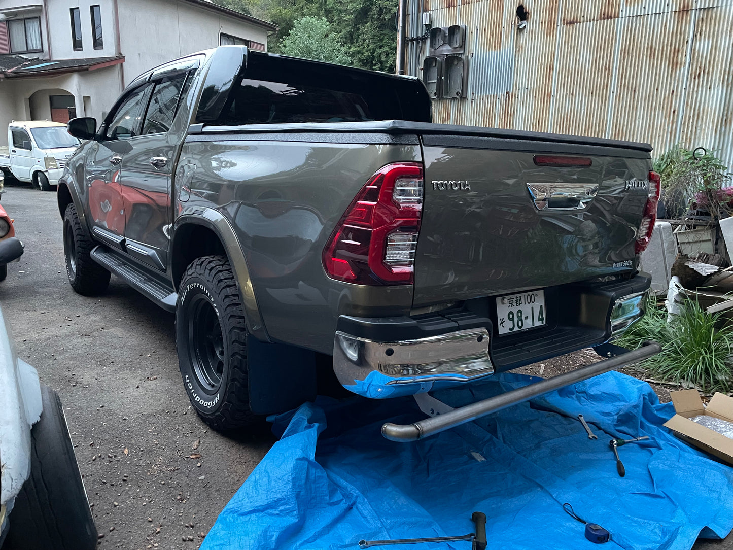 ハイラックスのステップバンパー